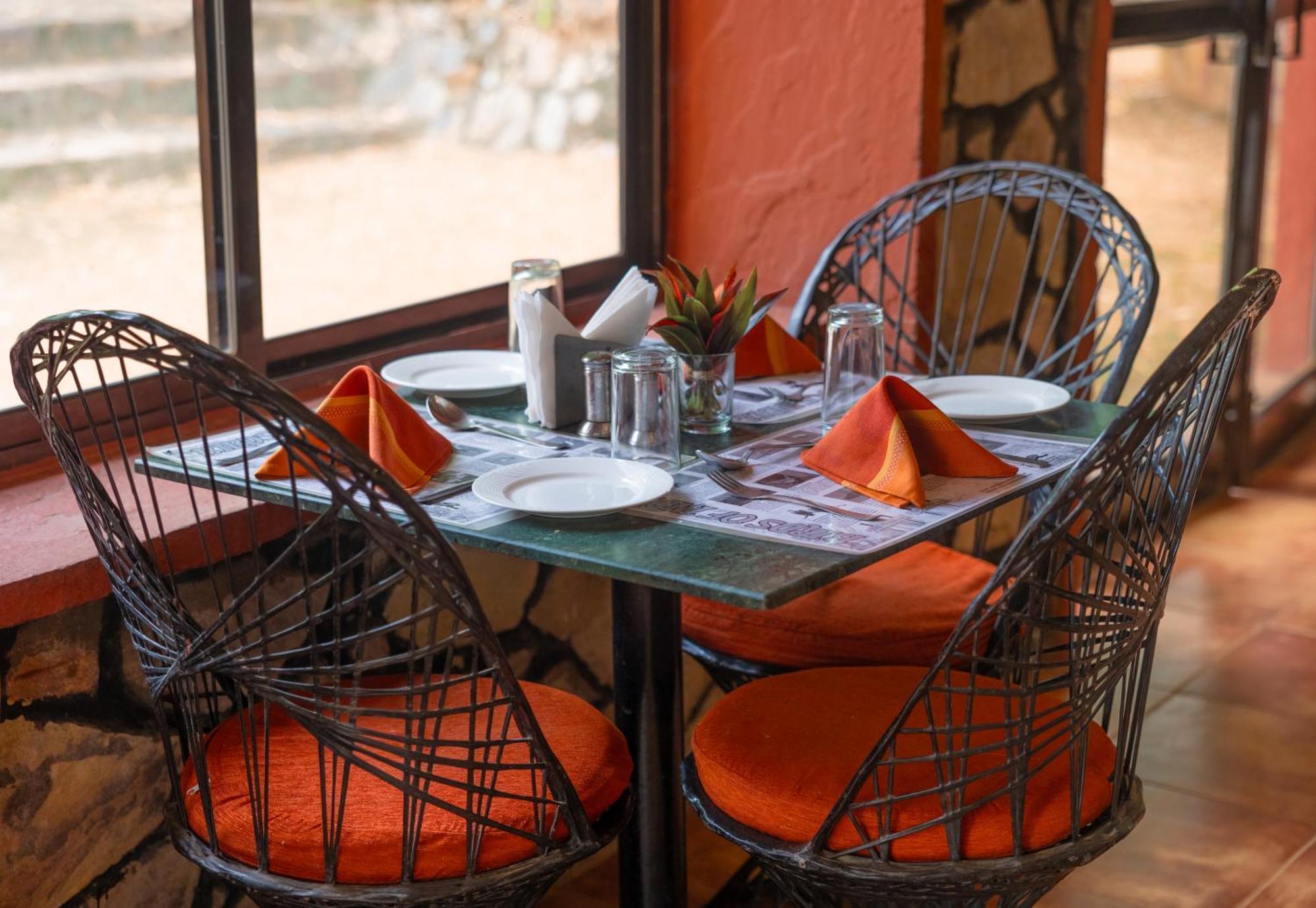 Indian Adventures Tiger Moon Resort Khilchipur  Luaran gambar